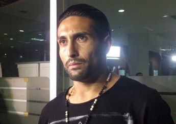 Barusan Minta Surat Cerai, Tersebar Foto Gaston Castano Bersama Seorang Wanita Bule yang Hamil Besar, Netizen Kaget!