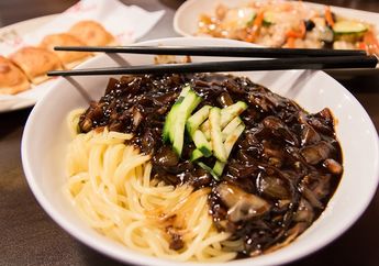 Sama-sama Lezat, Ini Beda Jajangmyeon Korea dan Tiongkok