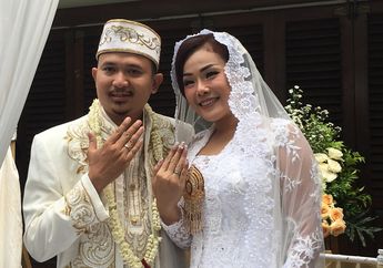 Chef Aiko Undang Deretan Mantan ke Pernikahannya, Tertib dan Aman!