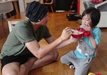 VIDEO - Saga Oemar Nagata, Anak Anji Manji Bakal Jadi Pencipta Lagu Termuda