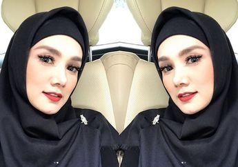 Berkunjung ke Tempat Bersejarah Bareng Ahmad Dhani, Penampilan Mulan Jameela Jadi Sorotan!