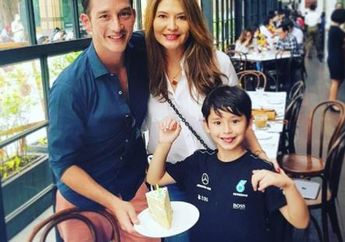 Jarang Diekspos, Intip yuk 7 Potret Gantengnya Kenzou Leon Blezynski Lewis yang Gantengnya Mirip Papa Mike Lewis