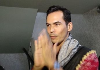 Ibadah Umrah, Atalarik Syah Akan Sebut Tsania Marwa dalam Doanya