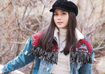 Kenakan Kemeja Motif Stripes, Padu Padan ala Jessica Mila Ini Simpel dan Super Kece!