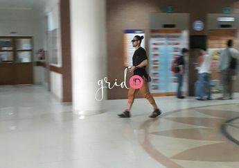 Gaston Castano Datangi Jupe Lagi, Begini Penampilannya