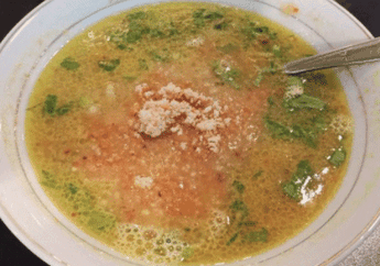 Soto Lamongan, Kuahnya Keruh dan Koyanya Jangan Lupa