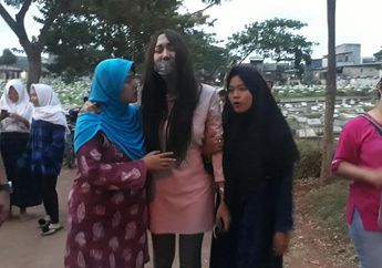 Sang Kakak Tak Izinkan Lucinta Luna Mampir ke Rumah Usai ke Makam Sang Ibunda