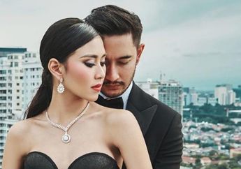 Pengajian Pra Nikah Digelar, Syahnaz Sadiqah Tampil dengan Gaya Makeup Flawless, Seperti Apa ya?