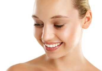 Ini Dia 4 Trik yang Harus Kamu Lakukan untuk Mendapatkan Tampilan Dewy Skin