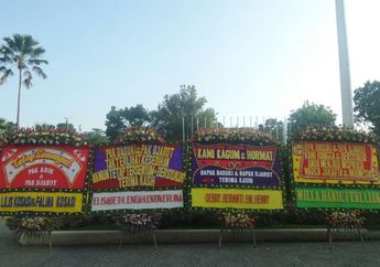 Ucapan Para Wanita untuk Ahok Melalui Karangan Bunga, Bikin Haru Sekaligus Tertawa
