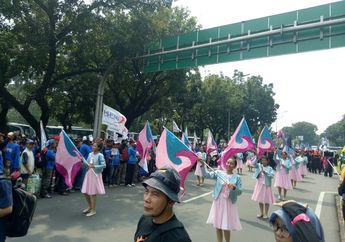 Keriaan Hari Buruh di Pusat Kota Jakarta, Bertabur Wanita Cantik!