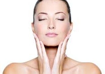 Inilah Tips Cerdas Memakai Krim Wajah Agar Efektif