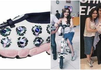 Nggak Hanya Dian Sastro dan Rieta Amilia, Ayu Ting Ting Juga Punya Sneakers Bermerek Mahal Puluhan Juta Rupiah lo! 