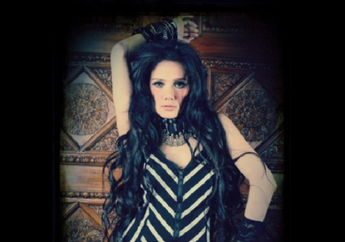 Dua Mahluk Ini Suka Mencium Ketiak Mulan Jameela, Salah Satunya Suka Minta Dicium Bokongnya