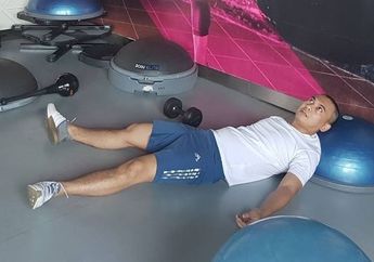 6 Gaya Latihan Raditya Dika yang Dijamin Nggak Bikin Kamu Kurus