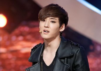 Hengkang dari U-KISS, Kevin Banjir Dukungan dari Netizen