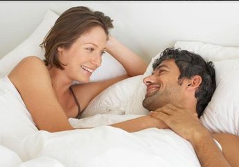 Riset: Menelan Sperma Pasangan Bikin Wanita Lebih Bahagia dan Bebas Stres, Benarkah? 