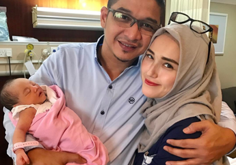 Belum Ada 1 Bulan Paska Melahirkan Anak Keempatnya, Istri Pasha Ungu Kembali ke Rumah Sakit