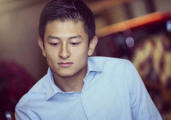 Pembalap F1 Rio Hariyanto Juga Ikut Hadiri Resepsi Pernikahan Kahiyang Ayu dan Bobby Nasution