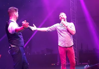 Mundur dari Jadwal, Microphone Brian McFadden Sempat Mati di Awal Konser Boyzlife