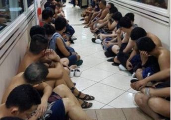 Pesta Seks Kaum Homo, Polisi Temukan Banyak Kondom, 6 Gigolo Diamankan