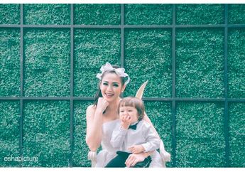 So Sweet! Jessica Iskandar Bikin Pesta Kejutan Untuk Baby Sitter El Barack