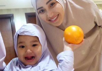 Manfaatkan Momen Lebaran Ayu Ting Ting Jualan Kue Tradisional, Geboy Cookies!