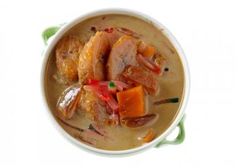 Hadirkan Kolak Pisang Saat Buka Puasa, Manisnya Pas dan Segarkan Tenggorokan