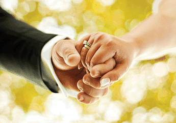 Gadis Ini Ingin Menikahi Ayah Kandungnya, Kini Mereka Sudah Tunangan