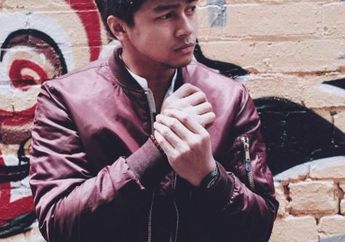 Deva Mahenra Bernyanyi, Netizen: Suaranya Kayak Kolak, Manis!