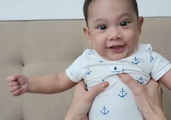 Baru Berusia 4 Bulan, Anak Andien Sudah Bisa Jawab Ditanyain Soal Puasa.Nih Buktinya!