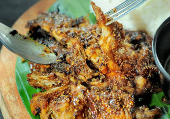 Wah, Nikmatnya Burung Puyuh Super Pedas Hanya di Warung Sangrai