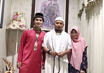Selamat! Larissa Chou Lahirkan Cucu Pertama untuk Ustad Arifin Ilham!