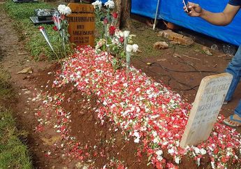 Warga Rela Jauh-jauh Datangi Makam Jupe, Ternyata Ini Tujuannya