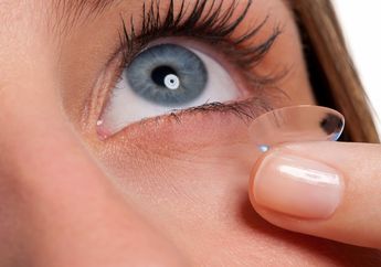 Sering Pakai Softlens? Kamu Wajib Tahu 10 Hal Ini Agar Mata Tetap Sehat