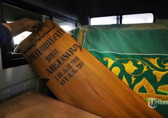 Terpopuler: Kematian Jupe: Dari Biayai Kuliah Anak, Arwah Ditengok Paranormal Sakit Jiwa Sampe Bocah Mirip Almarhumah