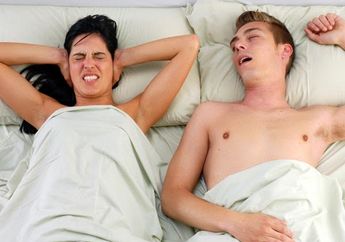 Mendengkur? Atasi dengan Memasukkan Bola Tenis Dalam Baju, Kok Bisa?