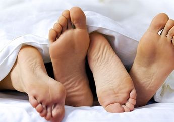 Penetrasi Jari-jari dan 'Hidangan Penutup' Seperti Ini Dijamin Bikin Pasangan Melayang-layang  