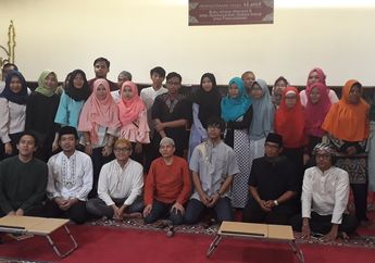 Gratis Nih, D'Masiv Bakal Ajak 10 Penggemar Umroh Bareng!