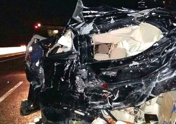 Foto Ngerinya Tabrakan di Tol Ungaran-Bawen, Mobil Alphard dan Rush Pun Remuk 