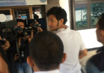 Ammar Zoni Jalani Assessment Terakhir di BNN, Wajahnya Tampak Santai