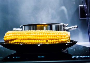 Ternyata, Mengonsumsi Jagung Setiap Hari bisa Mencegah Pertumbuhan Sel Kanker Dalam Tubuh, berikut 8 Manfaat Mengonsumsi Jagung yang Jarang Orang Tahu!