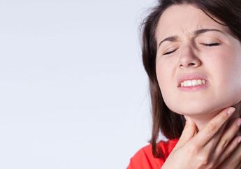 5 Cara Mudah Atasi Tulang Ikan yang Tersangkut di Tenggorokan 