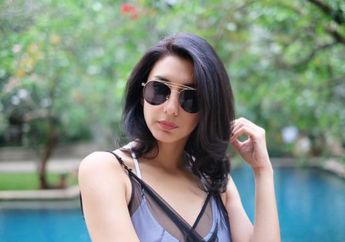 Wow, Berbikini Seksi, Begini Penampilan Tyas Mirasih Usai Menikah!