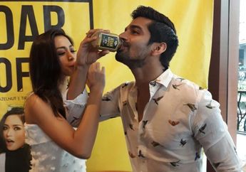 Disuapin, Diminumin, Dibisikin, Ini 8 Foto Kemesraan Jessica Iskandar dan Vishal Singh!