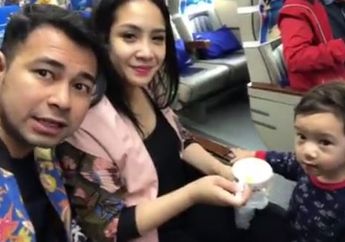 Raffi Ahmad dan Keluarga Naik Kereta ke Cirebon, Netizen Malah Salah Fokus Sama Hal Ini
