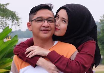 Momen Manis Kebersamaan Keluarga Pasha Ungu Ketika Rayakan Ulang Tahun Adelia Wilhelmina dan Hari Jadi Pernikahan