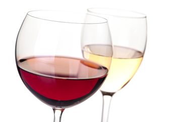 Red Wine Atau White Wine yang Bagus Untuk Kecantikan Kulit? Berikut Penjelasannya