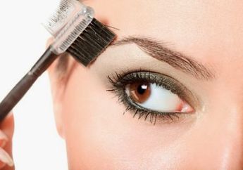 Membentuk Riasan Alis Dengan Ampas Kopi, Begini Caranya