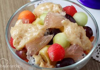 Jangan Tolak Kelezatan Salad Buah Saus Krimi Sebagai Menu Sarapan yang Sehat